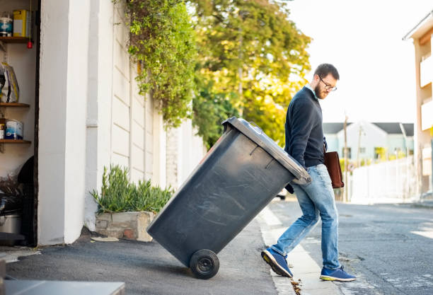 Best Yard Cleanup Services  in Waverly, MI